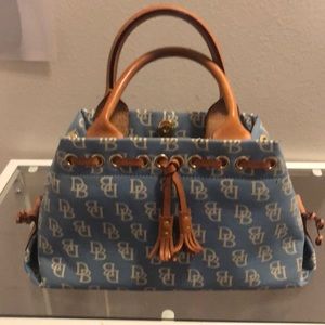 Dooney and Bourke purse